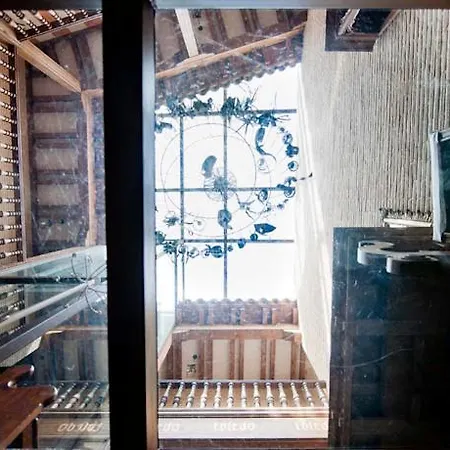 Yit Puerta Bisagra 2* Толедо