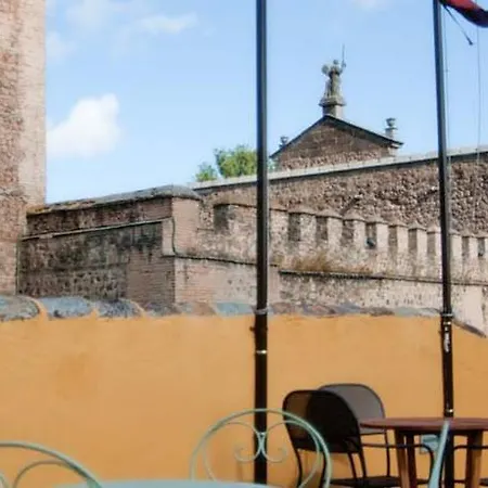 Yit Puerta Bisagra Pensión