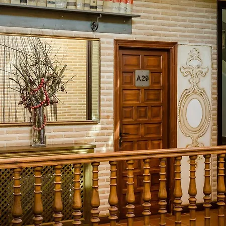 Yit Puerta Bisagra 2* Толедо