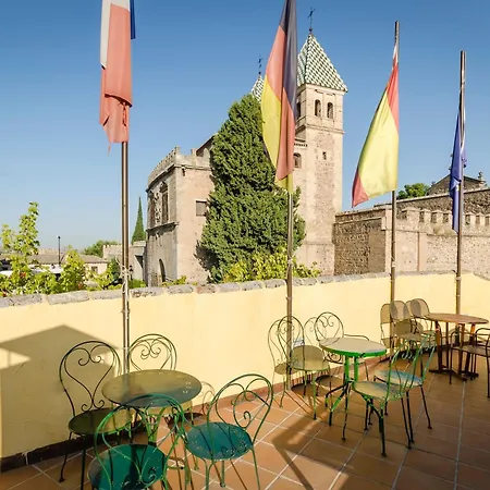 Yit Puerta Bisagra