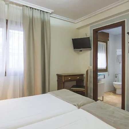 Yit Puerta Bisagra 2* Toledo