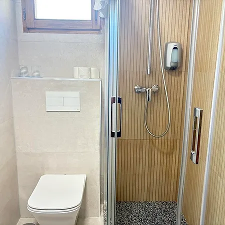 Yit Puerta Bisagra Pensión Toledo