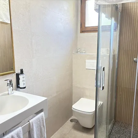 Yit Puerta Bisagra Gasthuis 2*