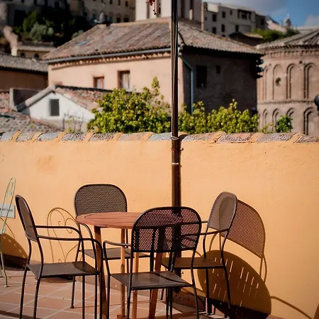 Affittacamere Yit Puerta Bisagra 2*