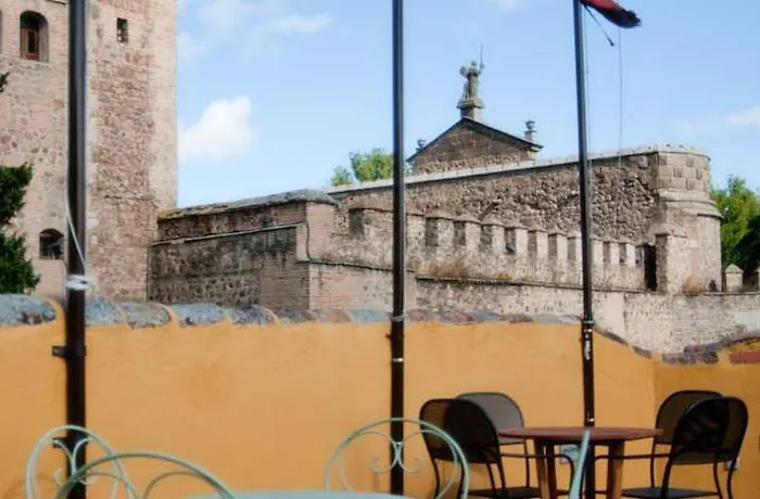 Yit Puerta Bisagra Pensión