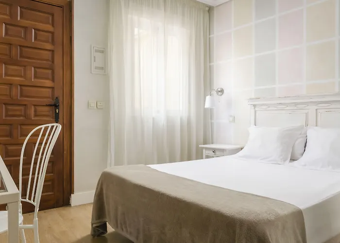 Yit Puerta Bisagra 2* Toledo