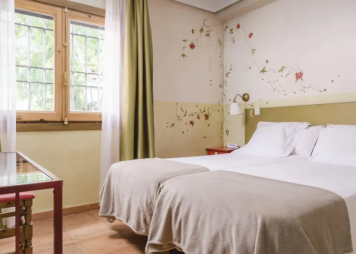 Yit Puerta Bisagra Guest house 2*