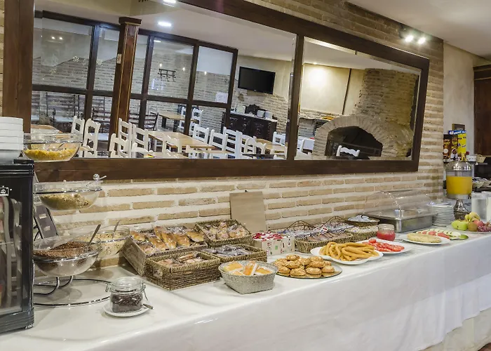 Yit Puerta Bisagra Guest house 2*