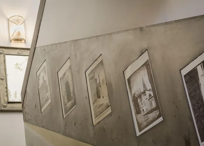 Yit Puerta Bisagra Pensión Toledo