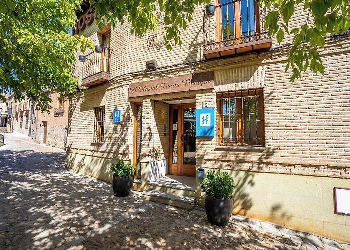 Guest house Yit Puerta Bisagra 2*